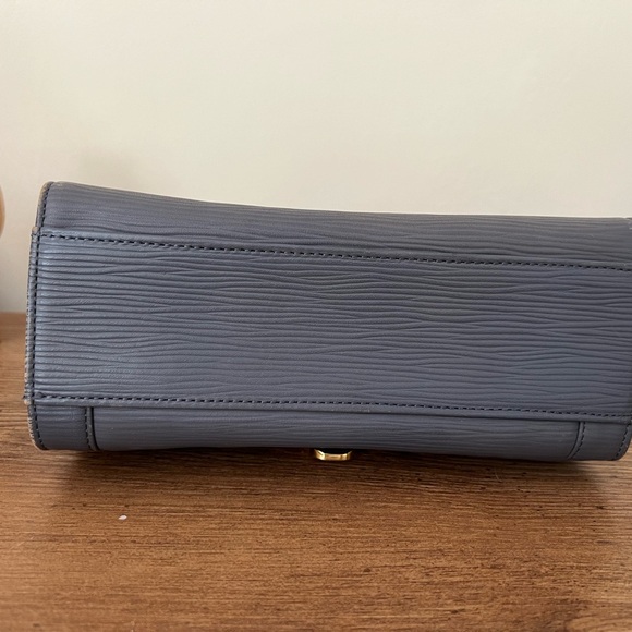 Handbag - Picture 4 of 6